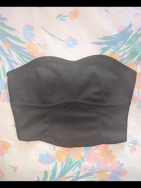 2/20$ 💓 H&M Black Strapless Bustier Top